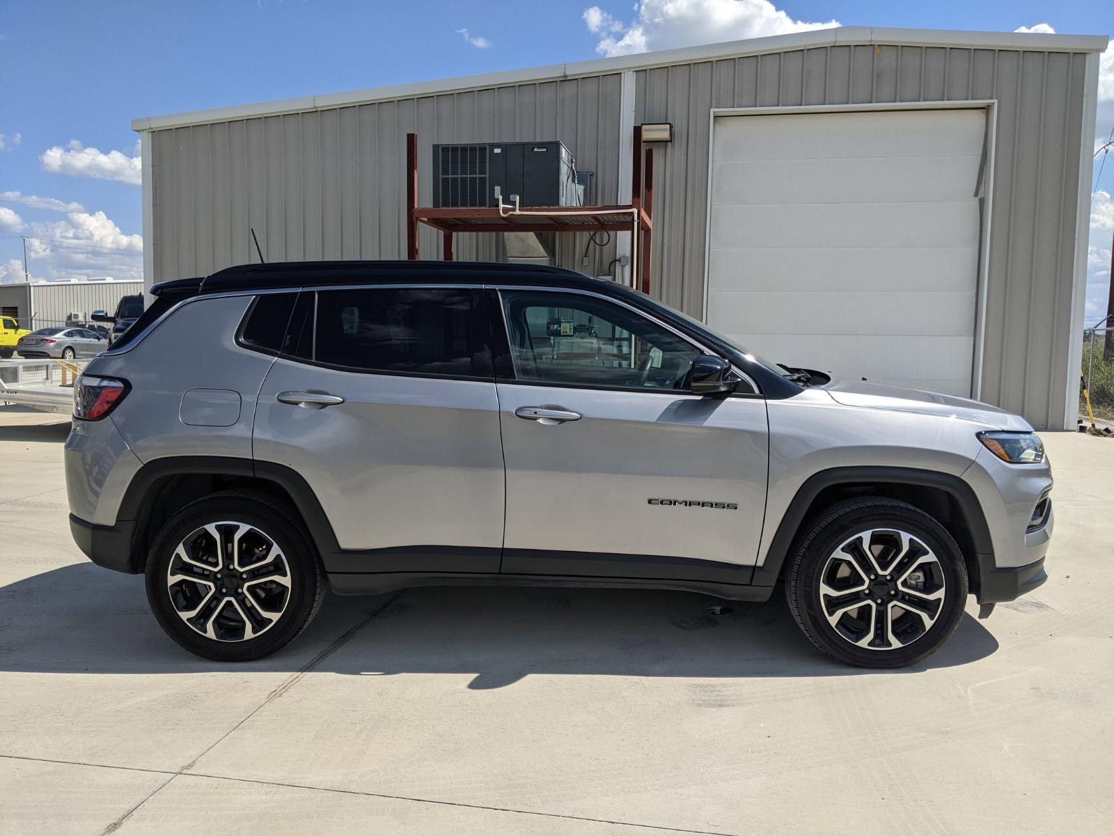 2023 Jeep Compass Vehicle Photo in Seguin, TX 78155