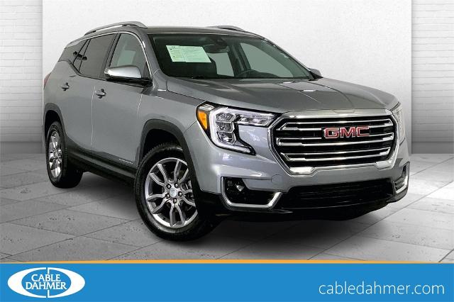 2024 GMC Terrain Vehicle Photo in Lees Summit, MO 64086