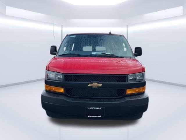 2025 Chevrolet Express Cargo 2500 Vehicle Photo in SAINT CLAIRSVILLE, OH 43950-8512