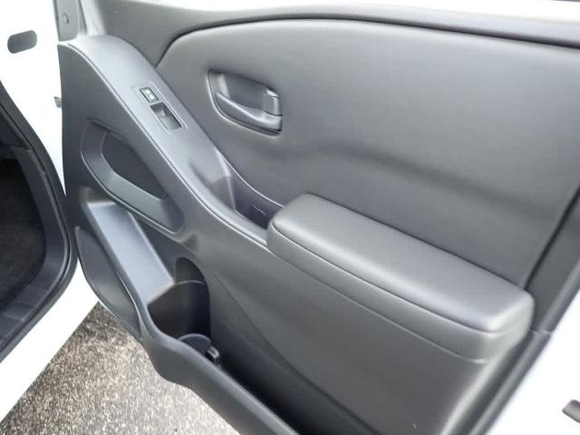 2022 Nissan Frontier Vehicle Photo in ZELIENOPLE, PA 16063-2910