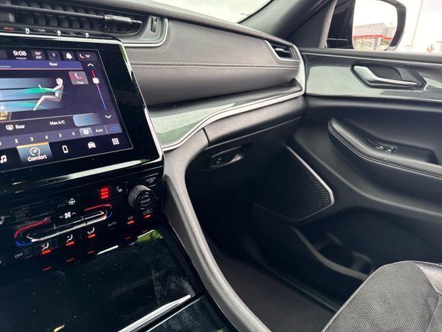 2022 Jeep Grand Cherokee L Vehicle Photo in Jonesboro, AR 72404