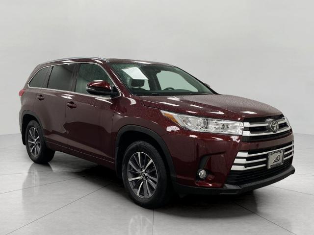 2018 Toyota Highlander Vehicle Photo in Appleton, WI 54913