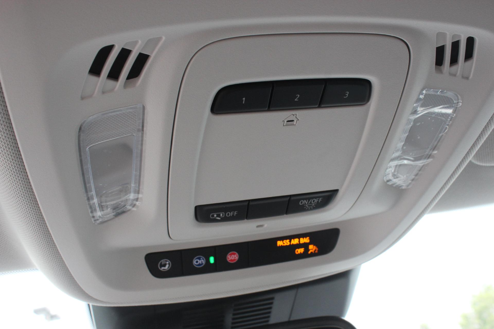2025 Buick Envision Vehicle Photo in AURORA, CO 80012-4011