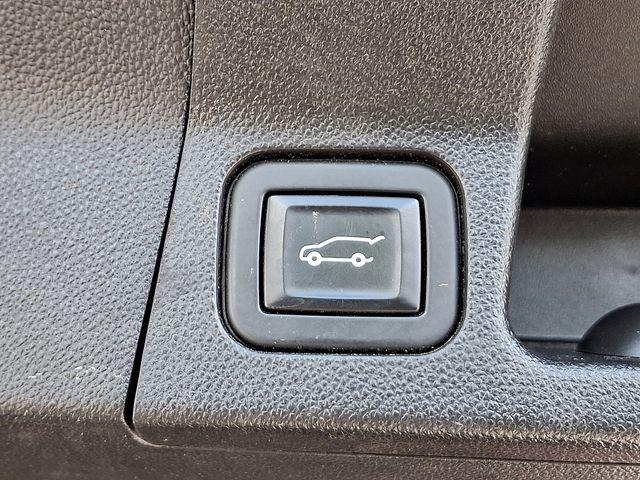 2021 GMC Acadia Vehicle Photo in DANBURY, CT 06810-5034