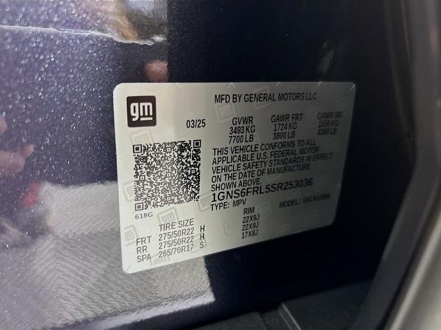 2025 Chevrolet Suburban Vehicle Photo in PUYALLUP, WA 98371-4149