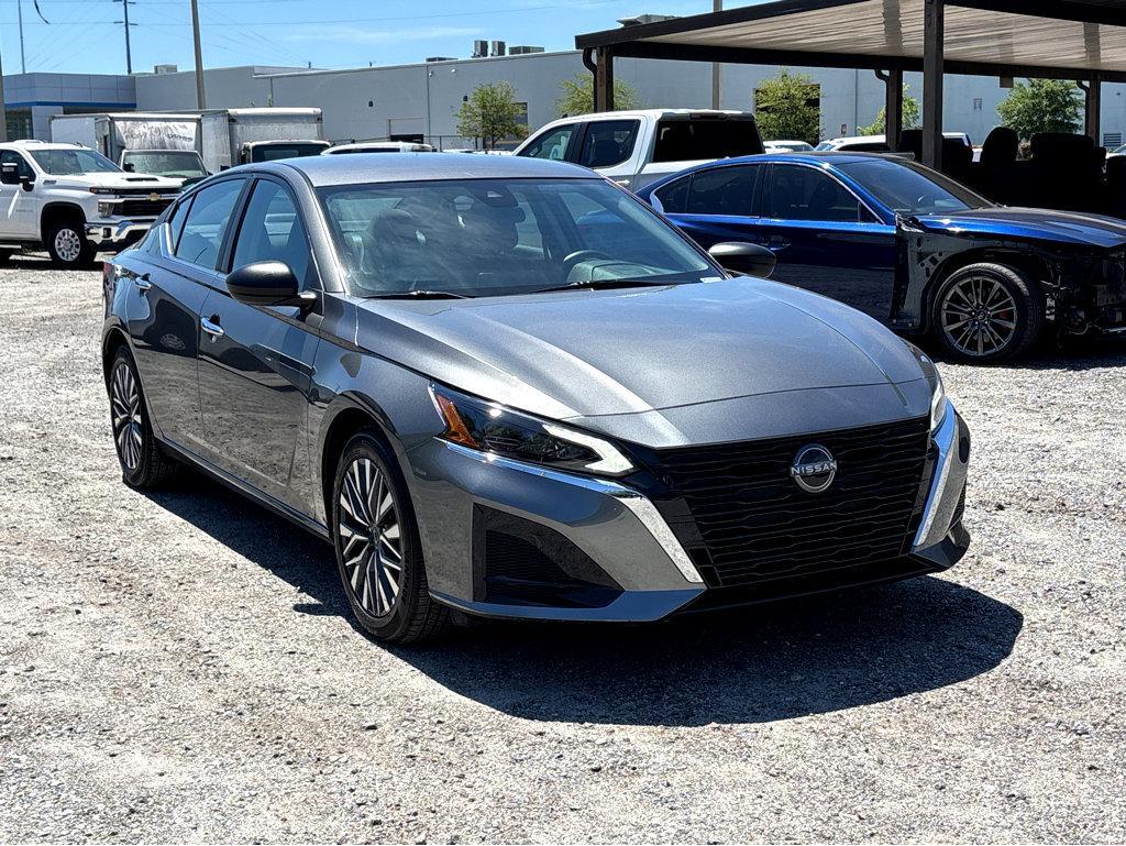 2025 Nissan Altima Vehicle Photo in SAVANNAH, GA 31406-4513