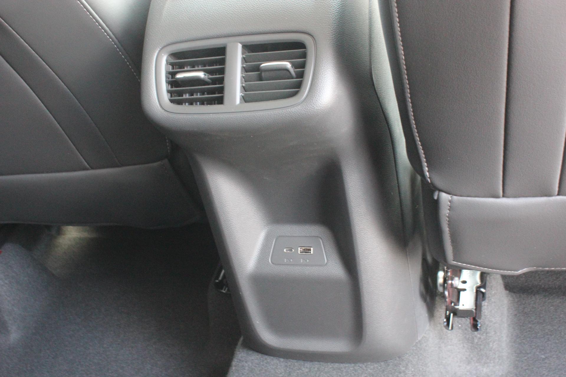 2025 Buick Envision Vehicle Photo in AURORA, CO 80012-4011
