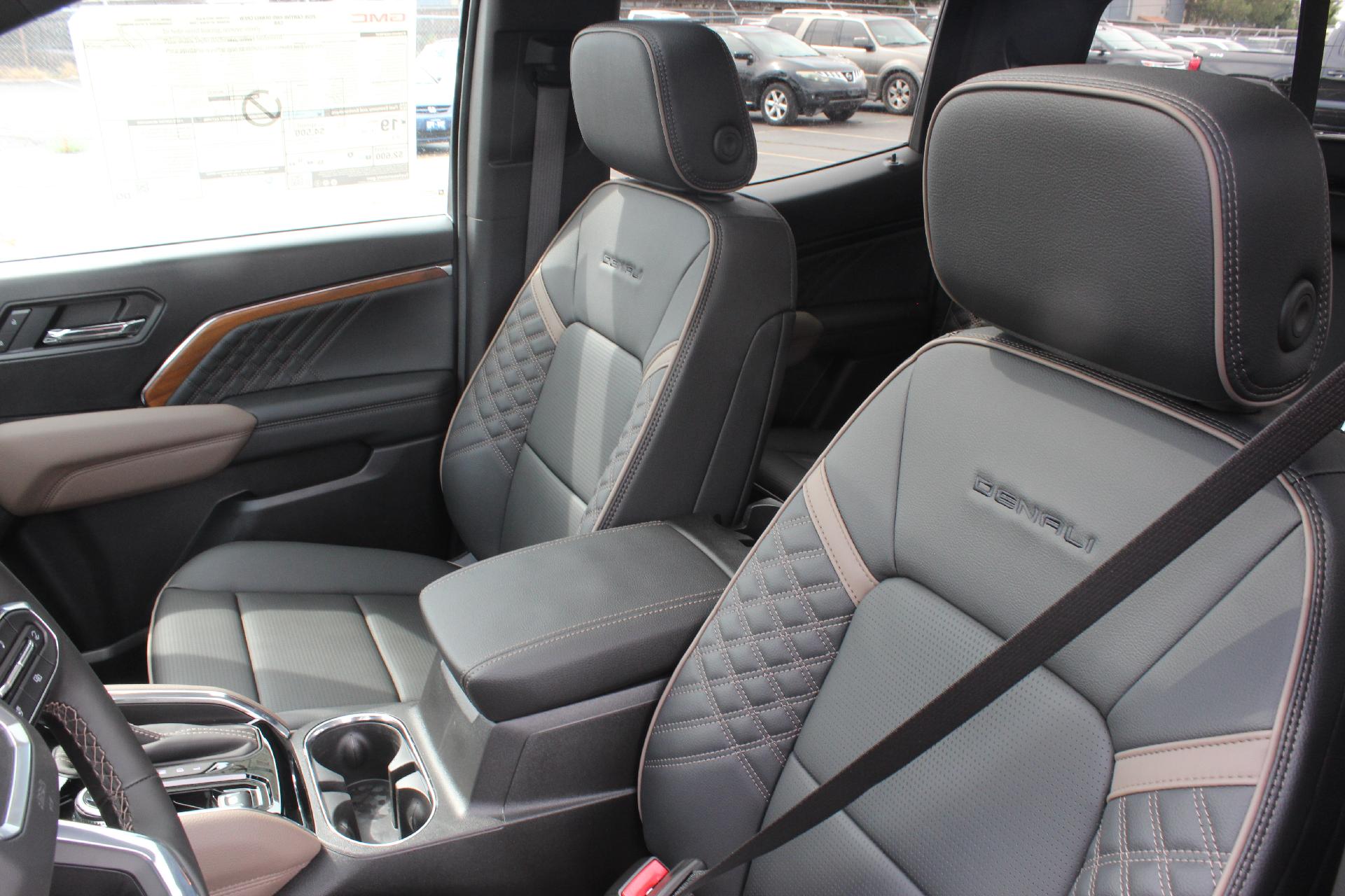 2026 GMC Canyon Vehicle Photo in AURORA, CO 80012-4011