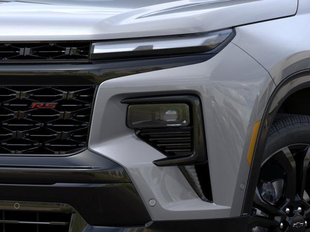 2027 Chevrolet Traverse photo 10 of 31
