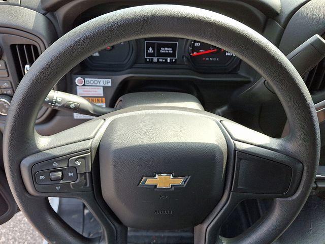 2025 Chevrolet Silverado 3500 HD Chassis Cab Vehicle Photo in DANBURY, CT 06810-5034