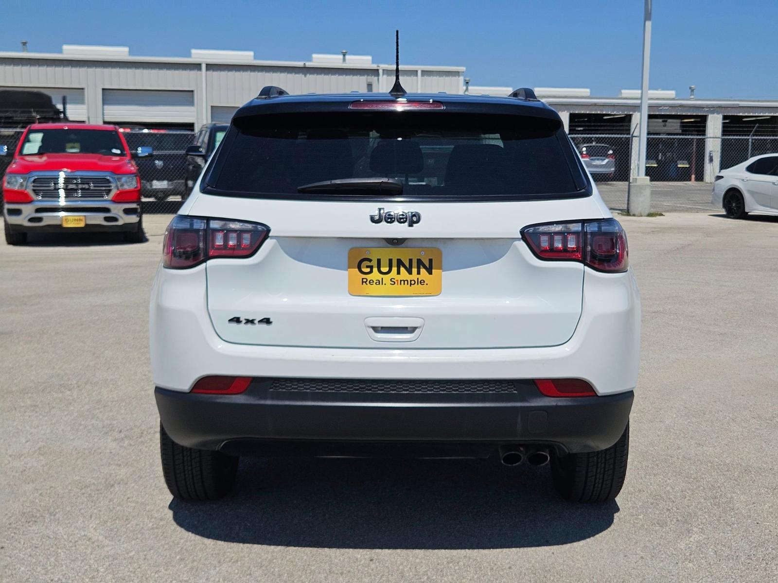 2022 Jeep Compass Vehicle Photo in Seguin, TX 78155