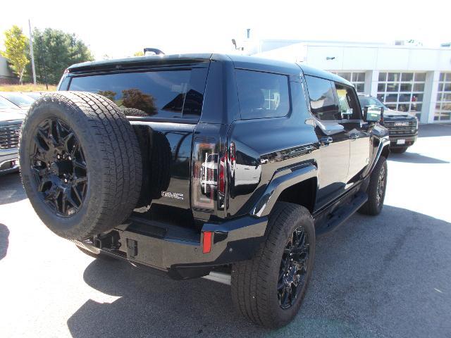 2026 GMC HUMMER EV SUV Vehicle Photo in LOWELL, MA 01852-4336