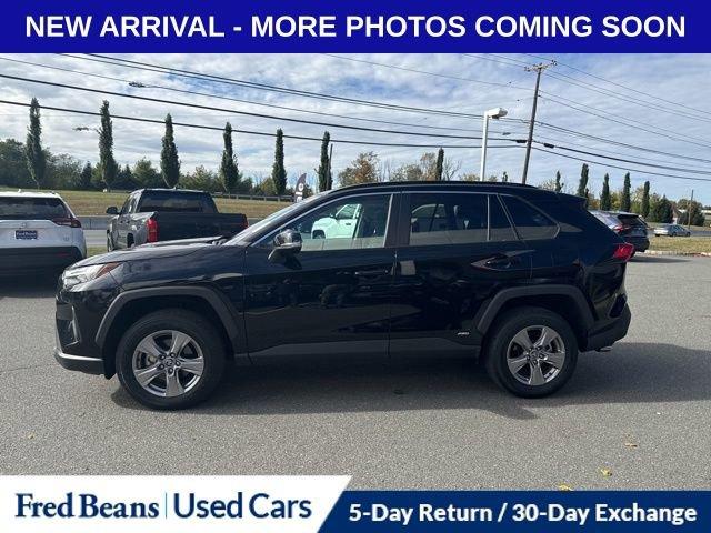 2022 Toyota RAV4 Vehicle Photo in Flemington, NJ 08822