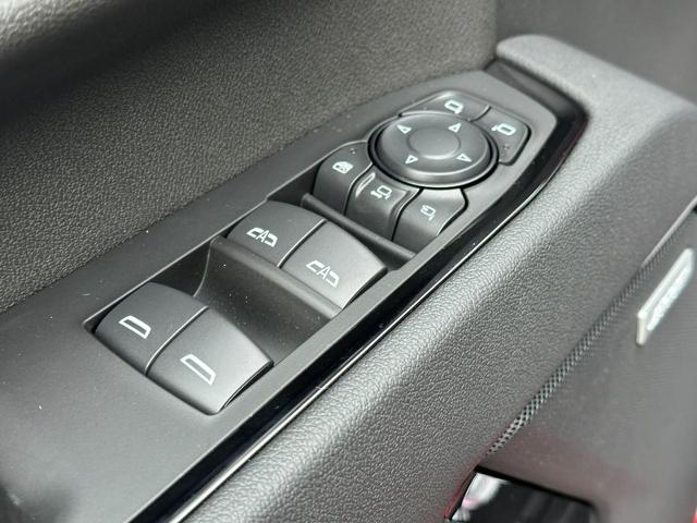 2025 GMC Sierra 2500 HD Vehicle Photo in COLUMBIA, MO 65203-3903