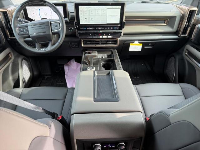2025 GMC HUMMER EV Pickup Vehicle Photo in COLUMBIA, MO 65203-3903