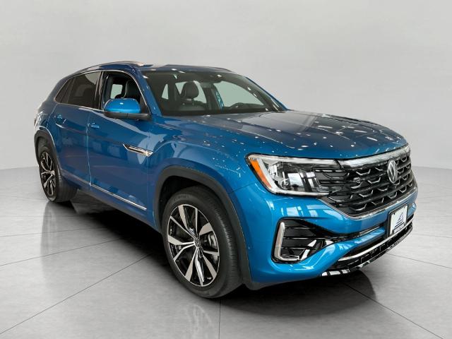 2025 Volkswagen Atlas Cross Sport Vehicle Photo in Oshkosh, WI 54904