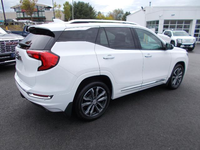 2018 GMC Terrain Vehicle Photo in LOWELL, MA 01852-4336