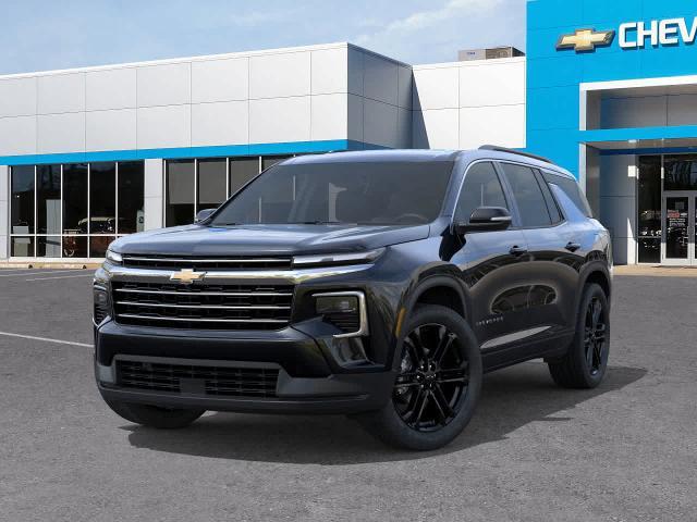 2026 Chevrolet Traverse Vehicle Photo in MOON TOWNSHIP, PA 15108-2571