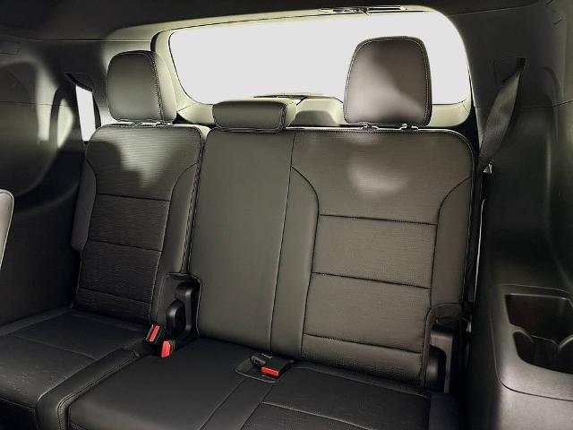 2026 Buick Enclave Vehicle Photo in PUYALLUP, WA 98371-4149