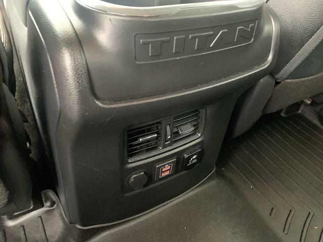 2019 Nissan Titan Vehicle Photo in MOON TOWNSHIP, PA 15108-2571