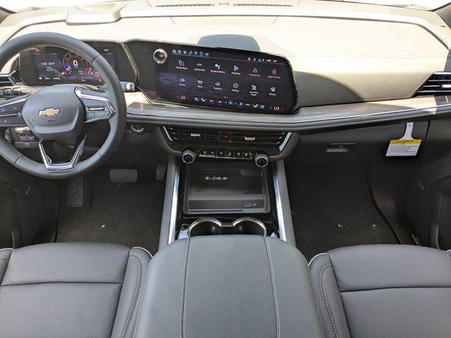 2025 Chevrolet Suburban Vehicle Photo in BRUNSWICK, GA 31525-1881