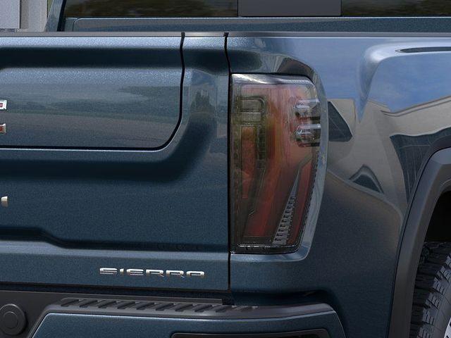 2025 GMC Sierra 2500 HD Vehicle Photo in DANBURY, CT 06810-5034