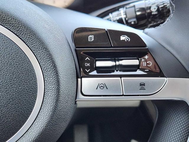 2025 Hyundai ELANTRA Vehicle Photo in DENTON, TX 76210-9321