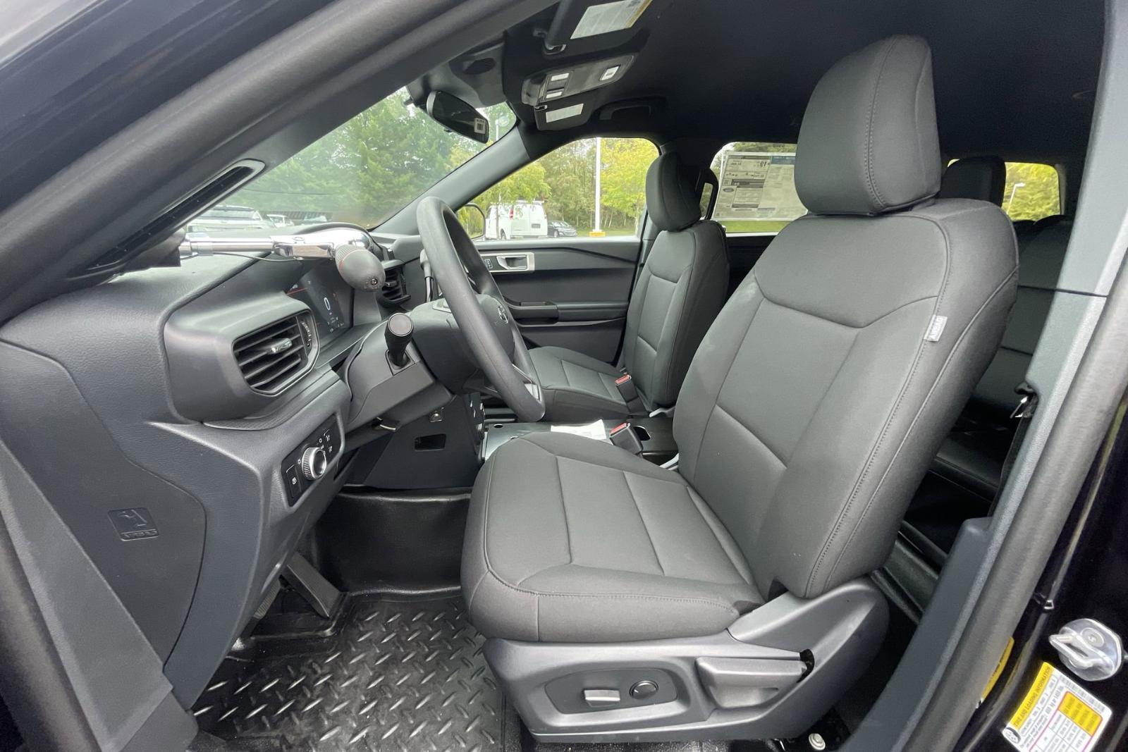2025 Ford Police Interceptor Utility Vehicle Photo in Belle Vernon, PA 15012