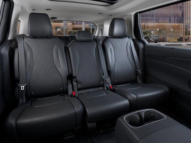 2025 Kia Carnival Vehicle Photo in Westbrook, ME 04092