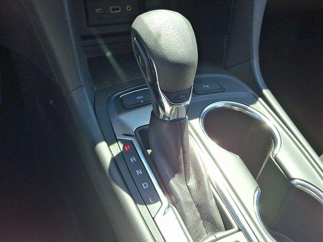 2024 Chevrolet Equinox Vehicle Photo in DANBURY, CT 06810-5034