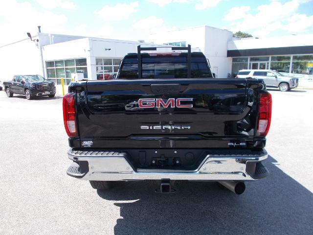 2025 GMC Sierra 2500 HD Vehicle Photo in LOWELL, MA 01852-4336