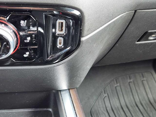 2023 GMC Sierra 1500 Vehicle Photo in DENTON, TX 76210-9321