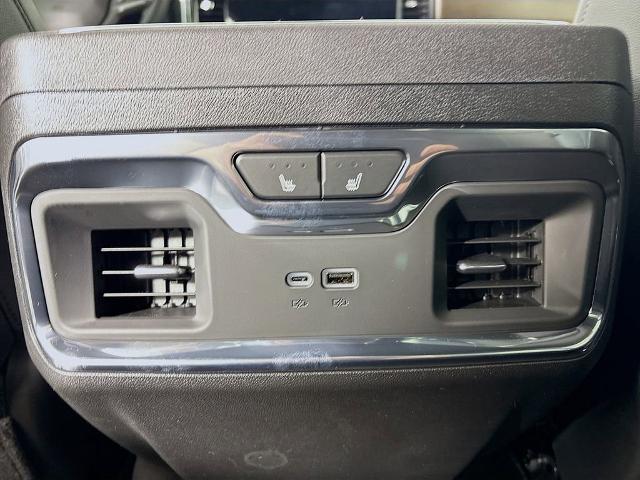 2025 Chevrolet Silverado 3500 HD Vehicle Photo in PUYALLUP, WA 98371-4149