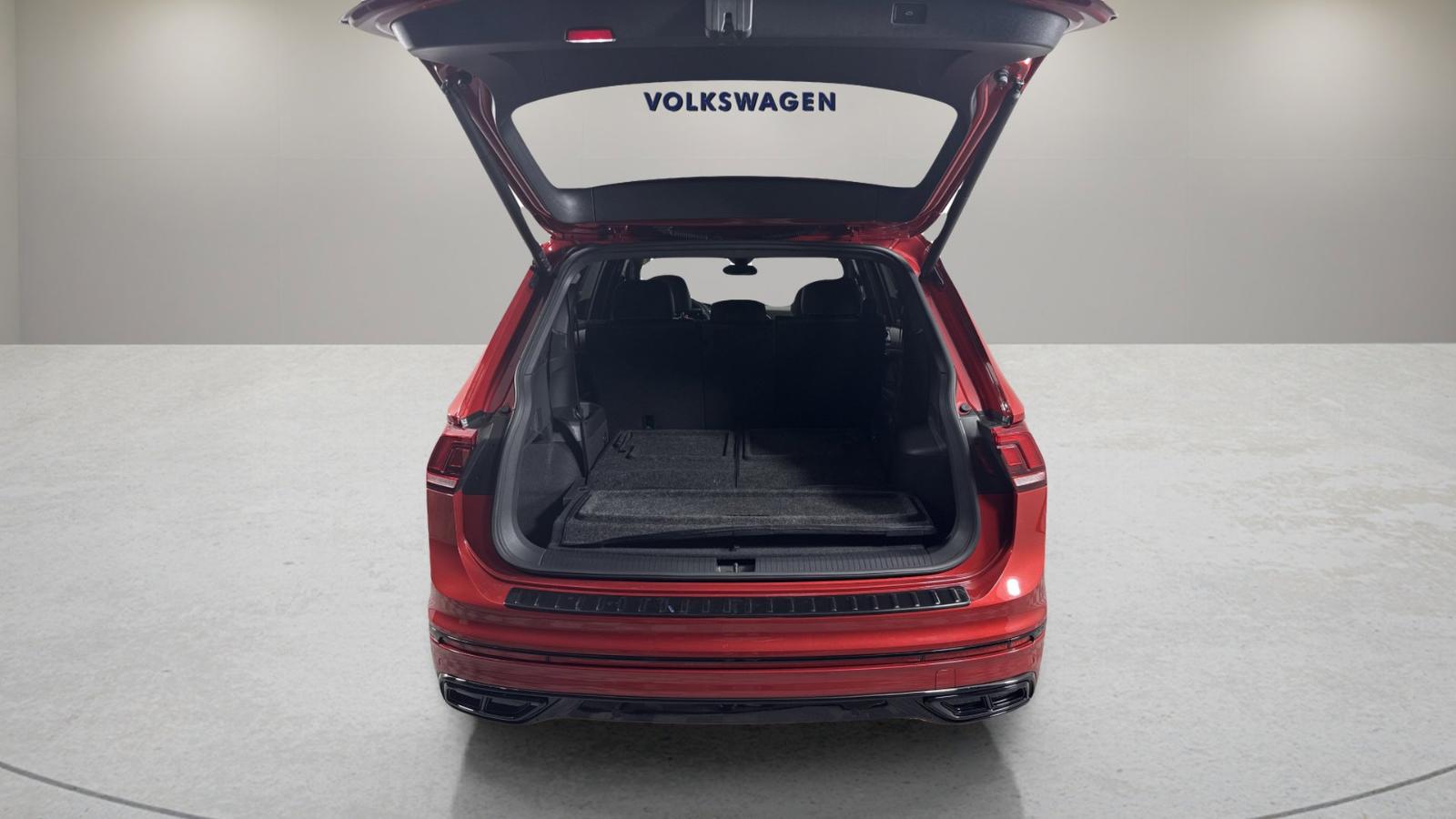 2024 Volkswagen Tiguan Vehicle Photo in Georgetown, TX 78626