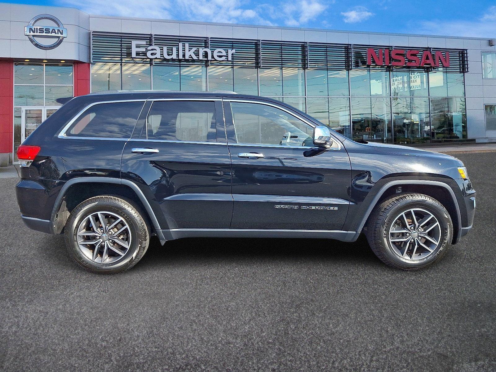 2017 Jeep Grand Cherokee Vehicle Photo in Harrisburg, PA 17111-1033