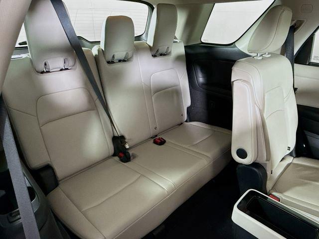 2023 Nissan Pathfinder Vehicle Photo in Flemington, NJ 08822