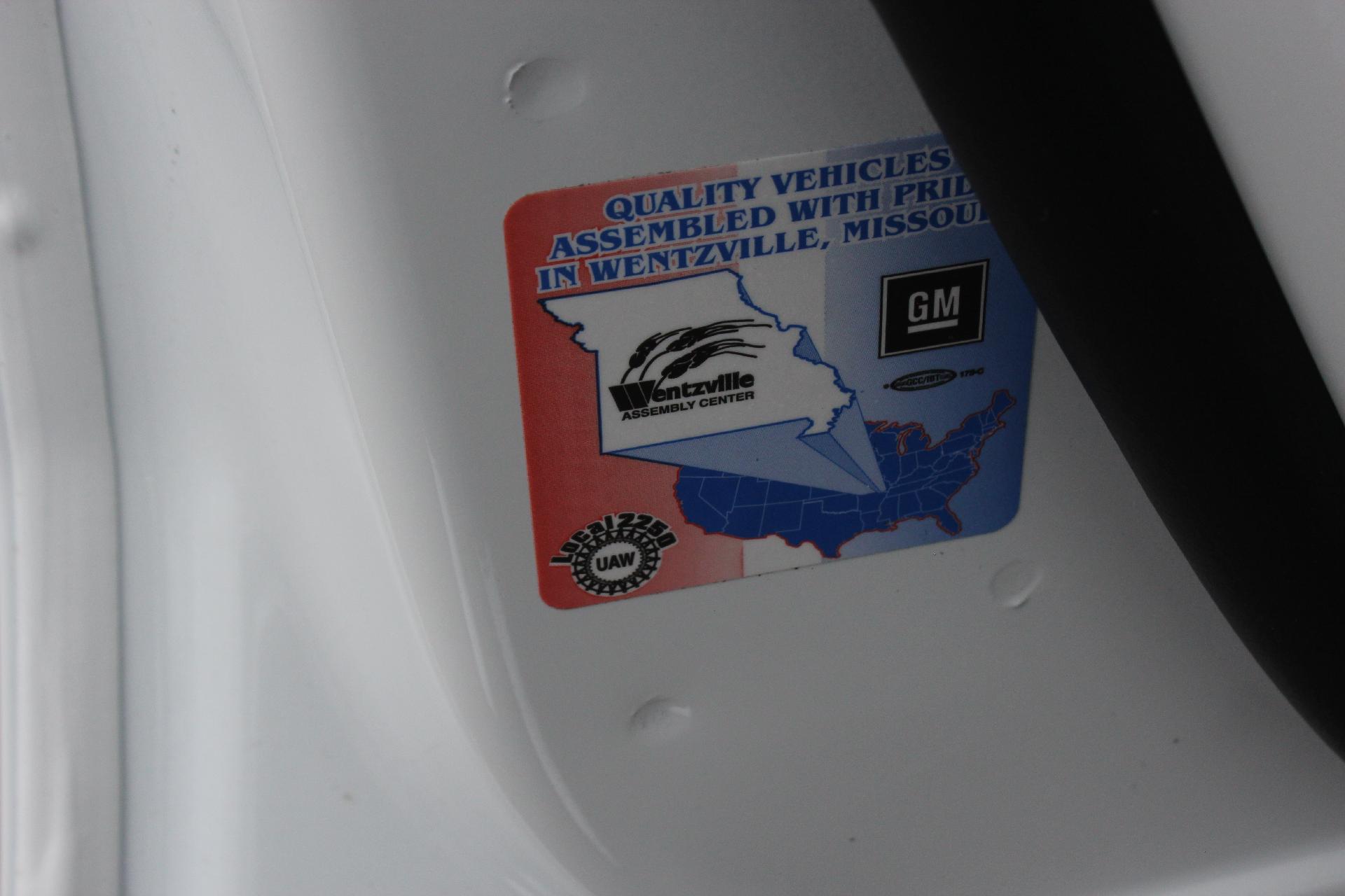 2025 GMC Canyon Vehicle Photo in AURORA, CO 80012-4011