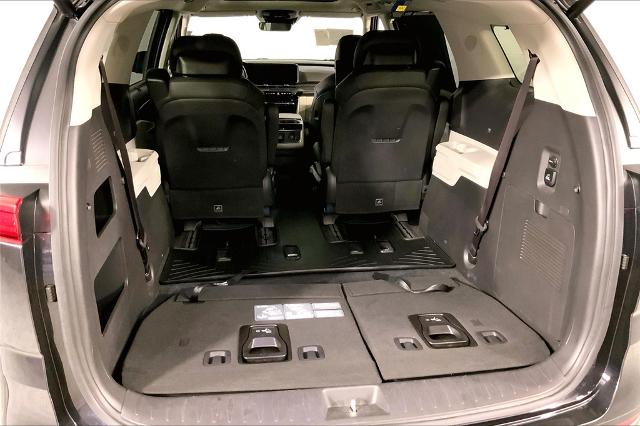 2024 Kia Carnival Vehicle Photo in Lees Summit, MO 64086