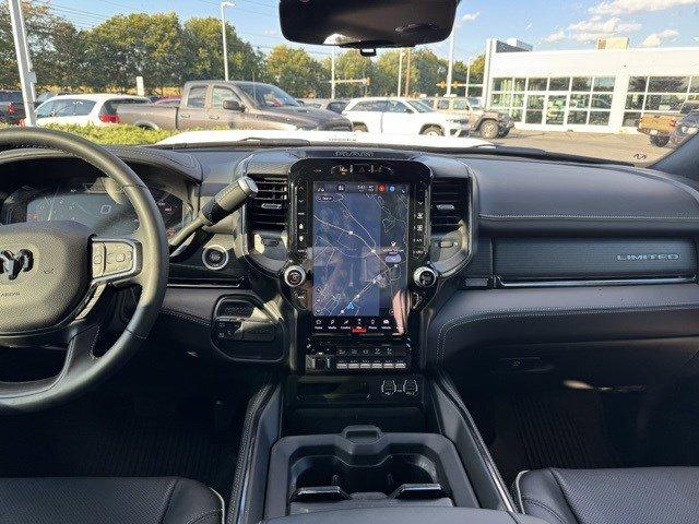 2024 Ram 3500 Vehicle Photo in Mechanicsburg, PA 17050-1707