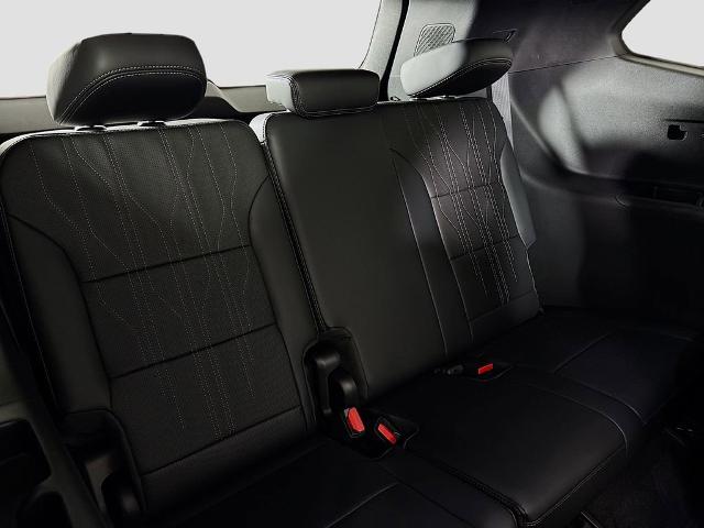 2026 Buick Enclave Vehicle Photo in PUYALLUP, WA 98371-4149