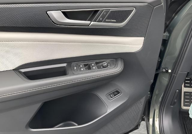 2026 Volkswagen Atlas Cross Sport Vehicle Photo in Oshkosh, WI 54904