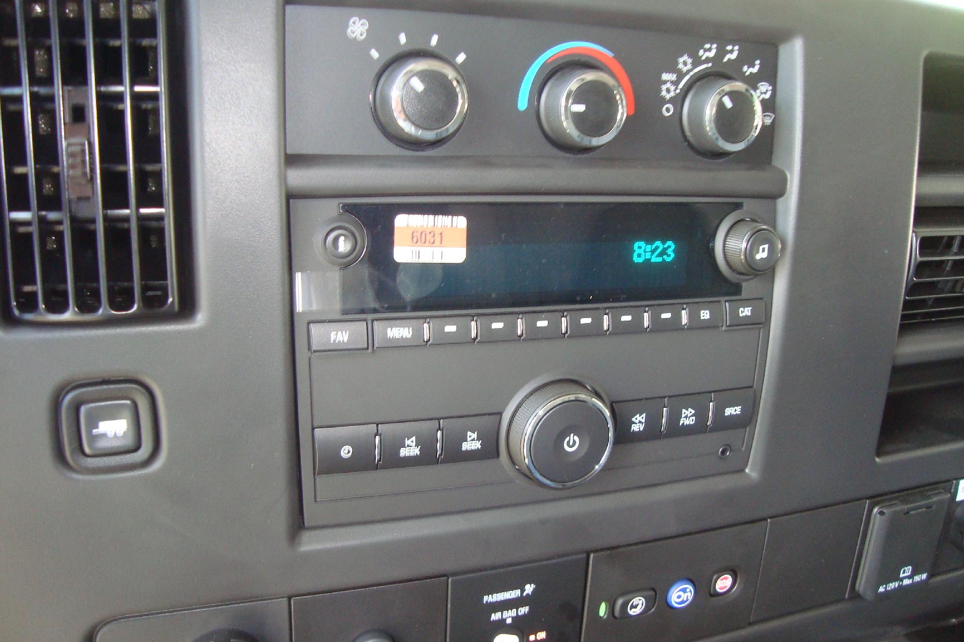 2025 GMC Savana Commercial Cutaway Vehicle Photo in PORTSMOUTH, NH 03801-4196