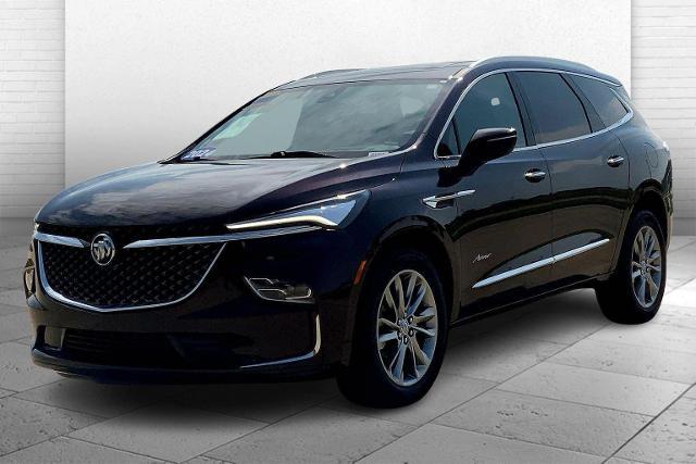 2024 Buick Enclave Vehicle Photo in TOPEKA, KS 66609-0000