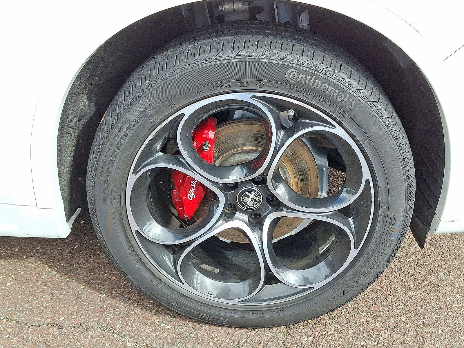 2023 Alfa Romeo Stelvio Vehicle Photo in Willow Grove, PA 19090