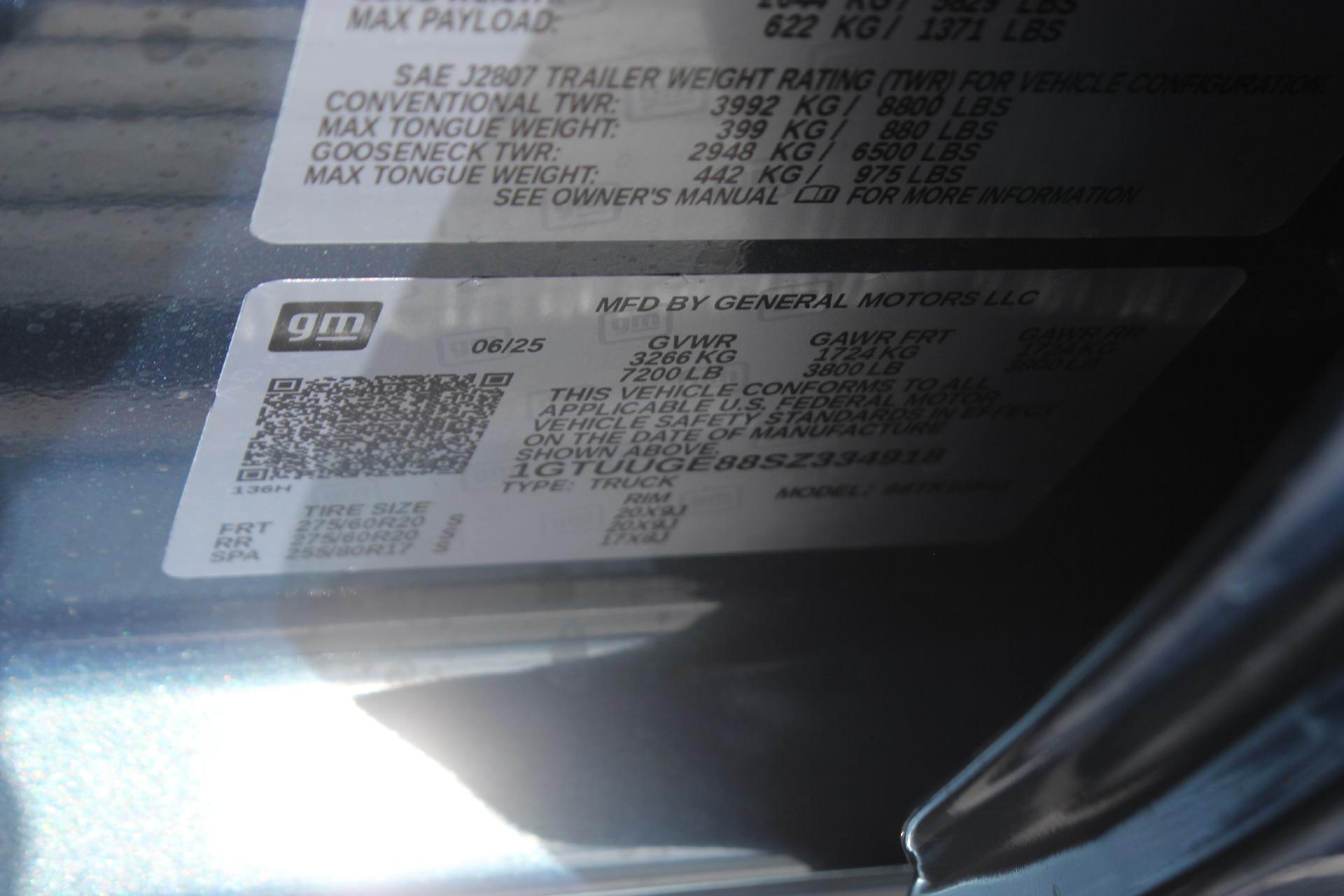 2025 GMC Sierra 1500 Vehicle Photo in AURORA, CO 80012-4011