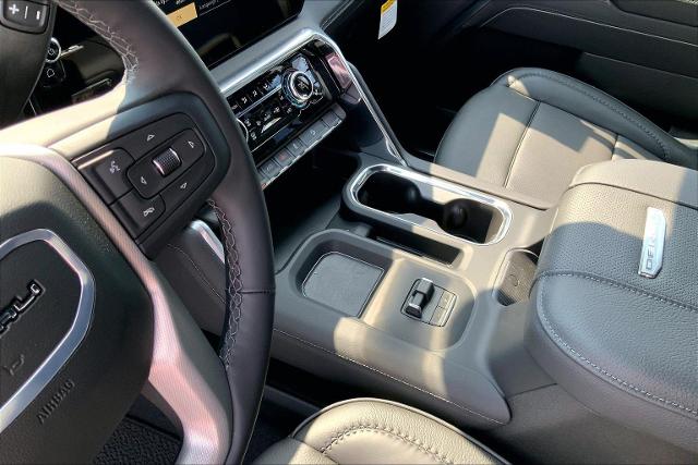 2025 GMC Sierra 3500HD Vehicle Photo in INDEPENDENCE, MO 64055-1377