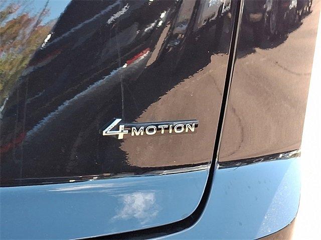 2024 Volkswagen Atlas Cross Sport Vehicle Photo in Willow Grove, PA 19090