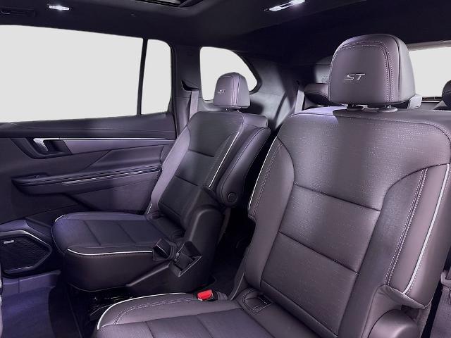 2025 Buick Enclave Vehicle Photo in PUYALLUP, WA 98371-4149