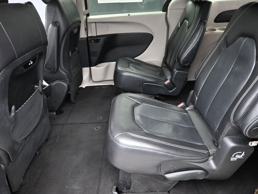 2022 Chrysler Pacifica Vehicle Photo in Cedar Rapids, IA 52402