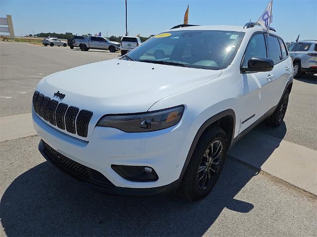 2023 Jeep Cherokee Vehicle Photo in EASTLAND, TX 76448-3020